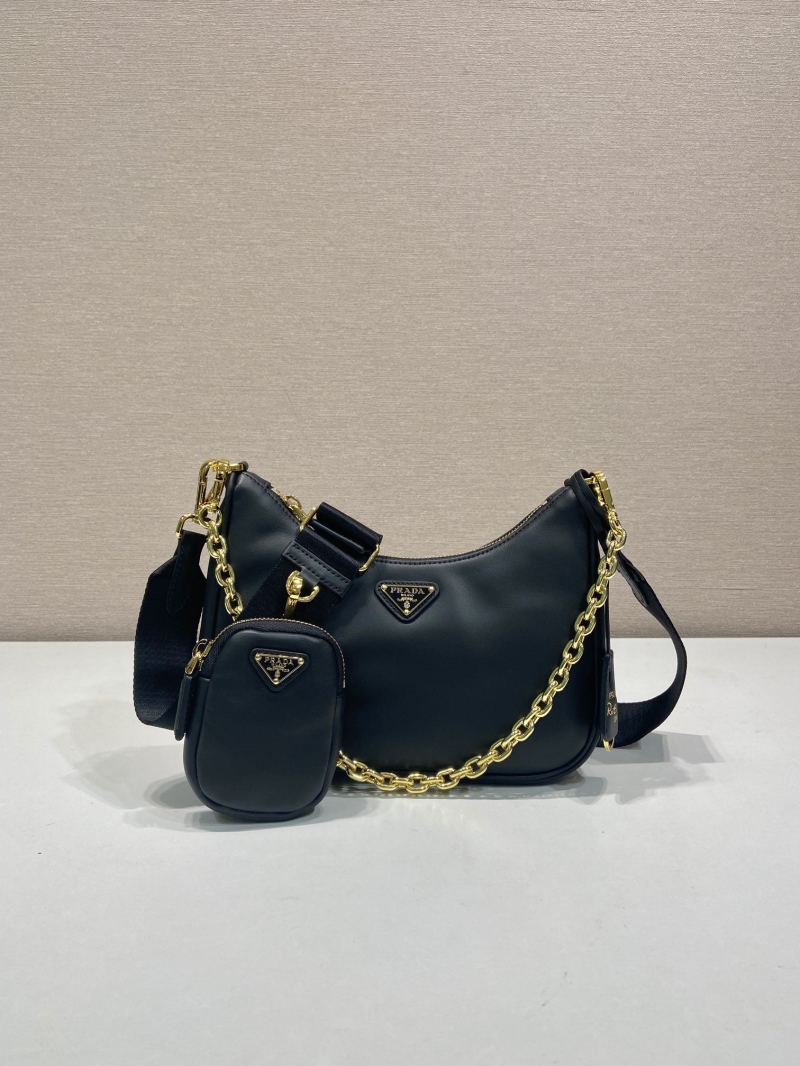 Pra*a hobo bags